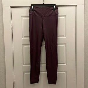 White House Black‎ Market Cabernet Vegan Leather Runaway Leggings size 8